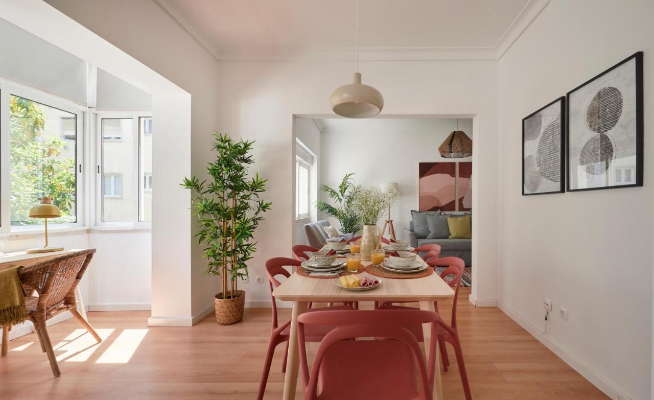 Sunset Balcony Apartment, By Timecooler Apartment Lissabon